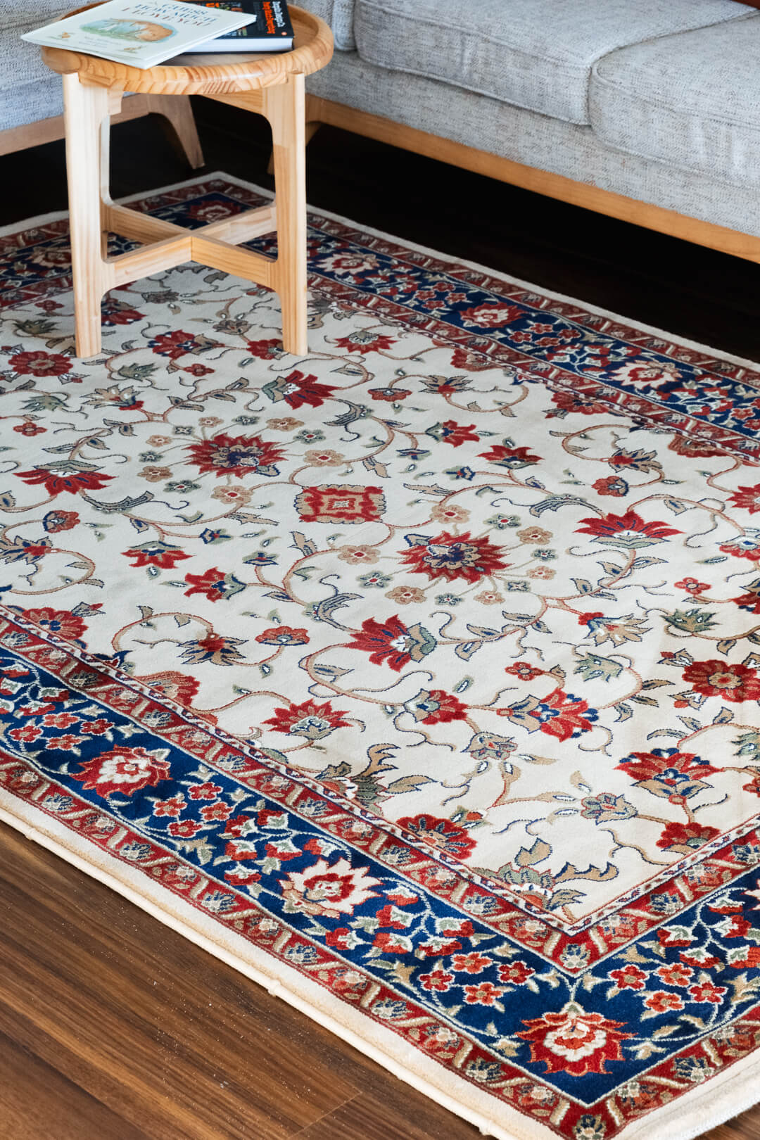 Benevolence AY001 Beige