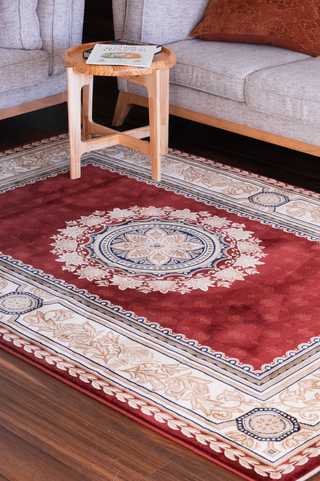 Benevolence T10 Bordo