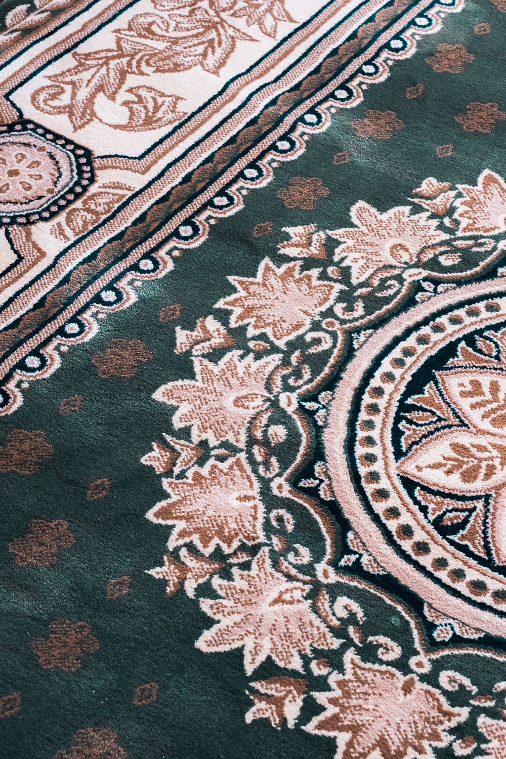 Benevolence T10 Green